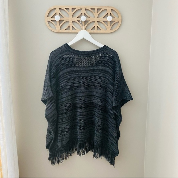 Urban Outfitters Knit Pullover Poncho Charcoal Sz Medium - Picture 7 of 9